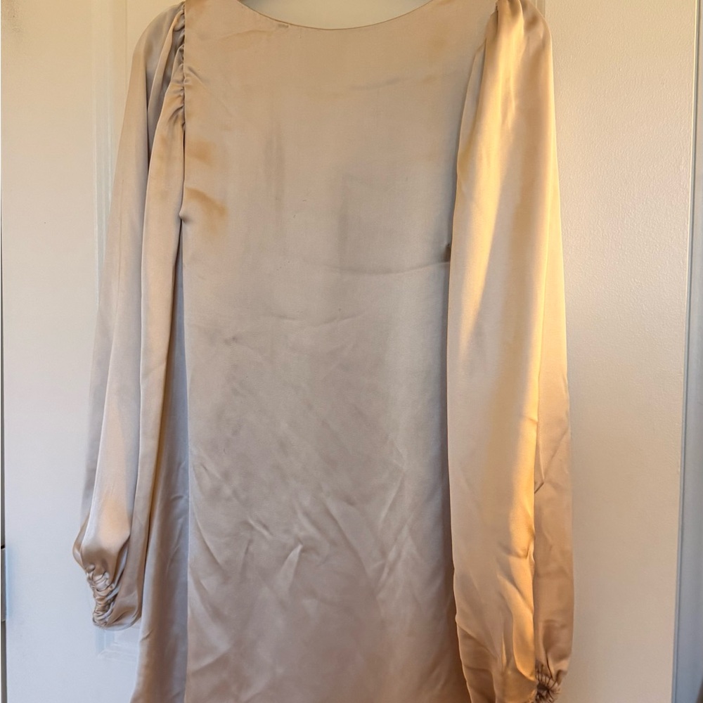 Dynamite Cream Long Sleeve Dress